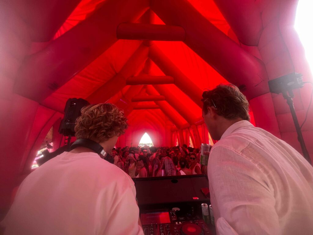 1753798977637-yezdwcmgyt_5_11zon